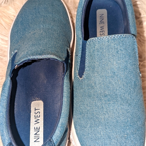 Nine West Slip On Loafers - Picture 6 of 7